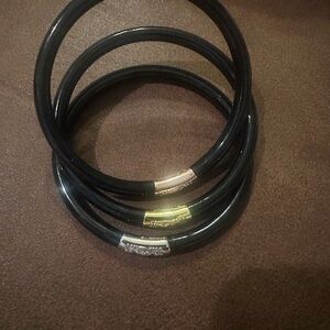 ✨ Buddha Girl 3 Kings All-Weather Bangles – BLACK ✨